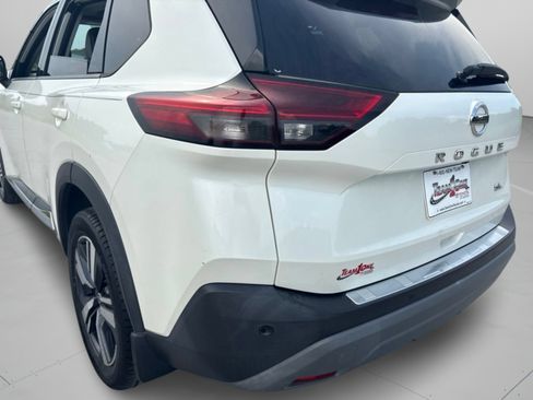 Used 2021 Nissan Rogue SL FWD image 29