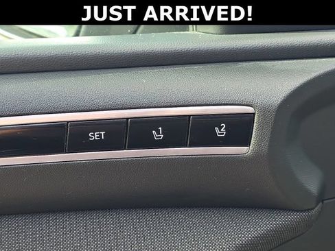 Certified 2024 Hyundai Tucson Limited AWD/4WD image 15
