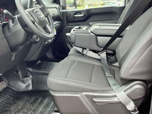 Used 2025 GMC Sierra 2500 Pro w/ 1SA Pro Safety Plus Package image 12