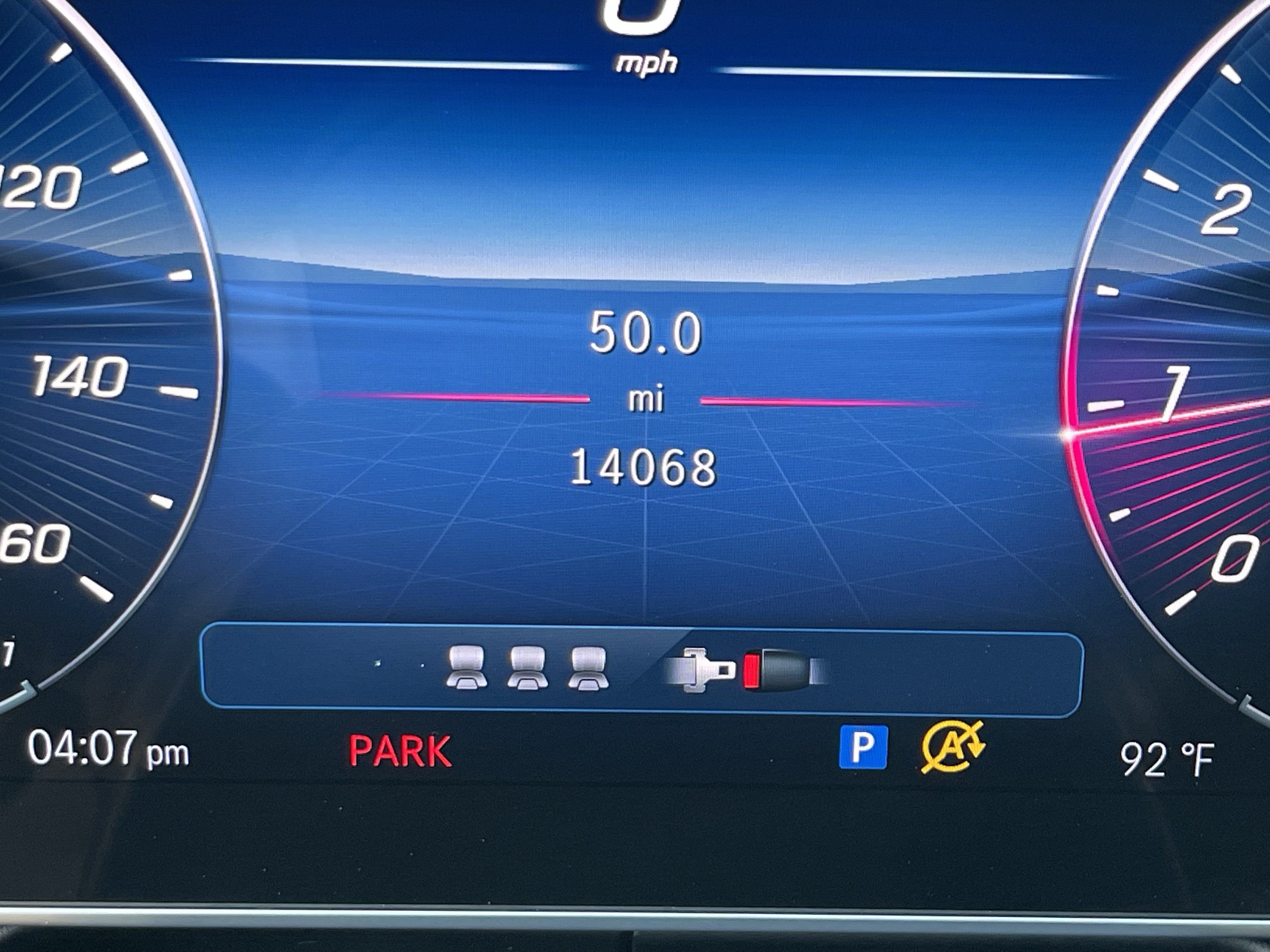 Used 2025 Mercedes-Benz GLC 300 image 32