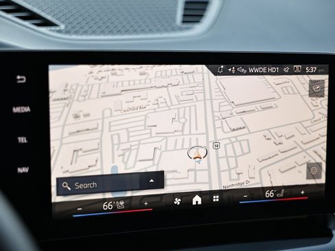 Used 2025 BMW X1 xDrive28i w/ Technology Package image 40