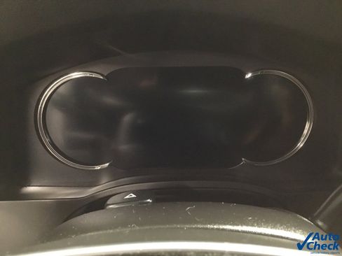 Used 2017 Cadillac Escalade Luxury image 51