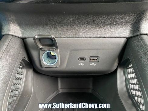 New 2026 Chevrolet TrailBlazer LT w/ Driver Confidence Package AWD/4WD image 32