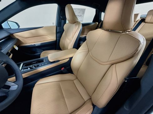 New 2026 Lexus ES 500e w/ Convenience Package AWD/4WD image 11