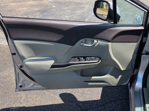 Used 2012 Honda Civic LX image 10