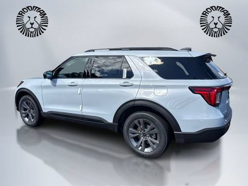 New 2026 Ford Explorer Active w/ Active Comfort Package AWD/4WD image 9