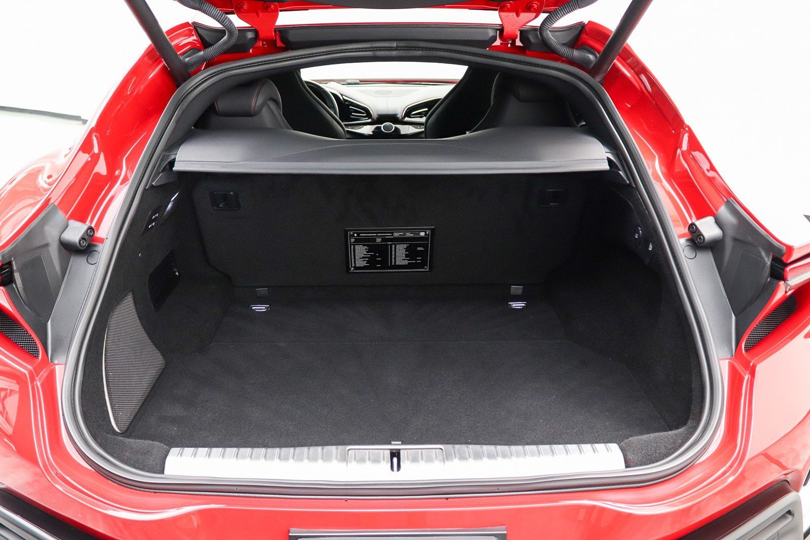 Used 2024 Ferrari Purosangue AWD/4WD image 34
