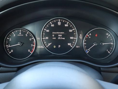 Used 2025 MAZDA MAZDA3 s image 31