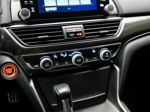 Used 2019 Honda Accord Sport image 28