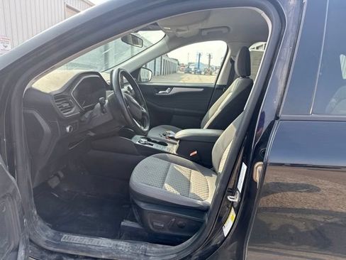 Used 2021 Ford Escape SE w/ Convenience Package AWD/4WD image 3