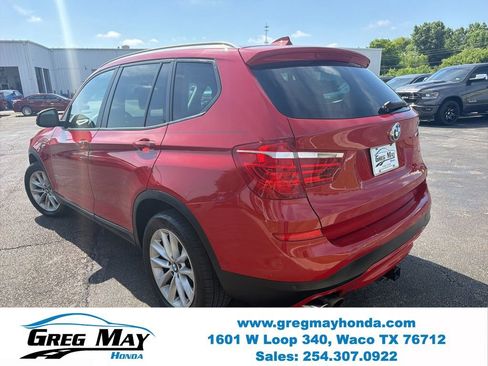 Used 2017 BMW X3 sDrive28i RWD image 5