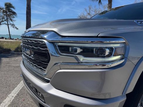 Used 2024 RAM 1500 Limited image 7