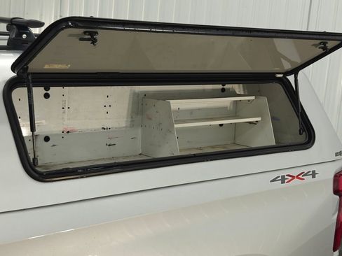 Used 2019 Chevrolet Silverado 1500 LT w/ Convenience Package image 27