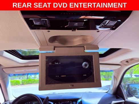 Used 2016 Cadillac Escalade Premium AWD/4WD image 13