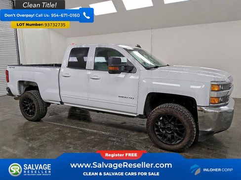 Used 2017 Chevrolet Silverado 2500 LT AWD/4WD image 5
