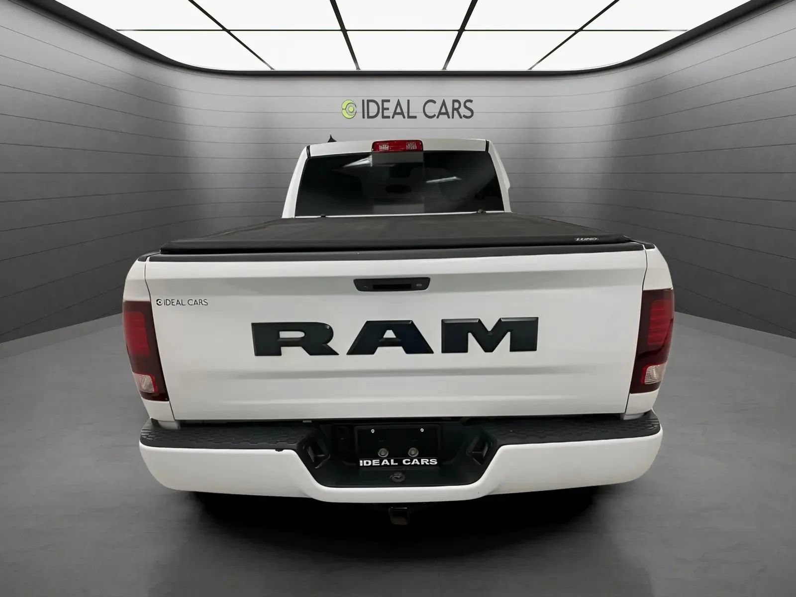 Used 2017 RAM 1500 Sport w/ Quick Order Package 22Q Night RWD image 6