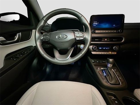 Used 2023 Hyundai Kona Limited image 25