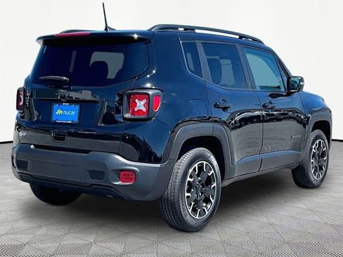 Used 2023 Jeep Renegade Latitude AWD/4WD image 6