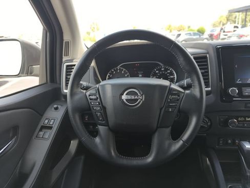 Certified 2024 Nissan Frontier SV w/ SV Convenience Package AWD/4WD image 25