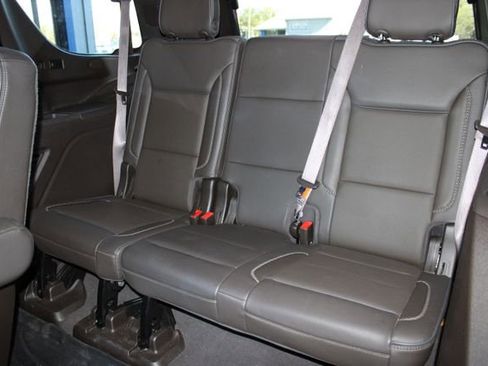 Used 2021 GMC Yukon Denali w/ Denali Ultimate Package image 27