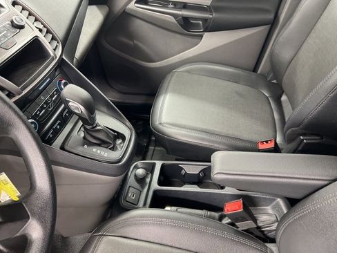 Used 2021 Ford Transit Connect XL image 13