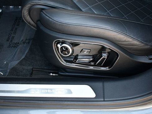 Used 2017 Audi A8 L 4.0T w/ Driver Assistance Package image 59