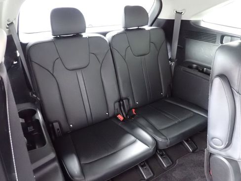 Used 2021 Kia Sorento S FWD image 37