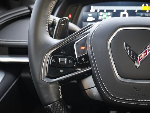 Used 2024 Chevrolet Corvette Z06 w/ Z07 Performance Package image 19