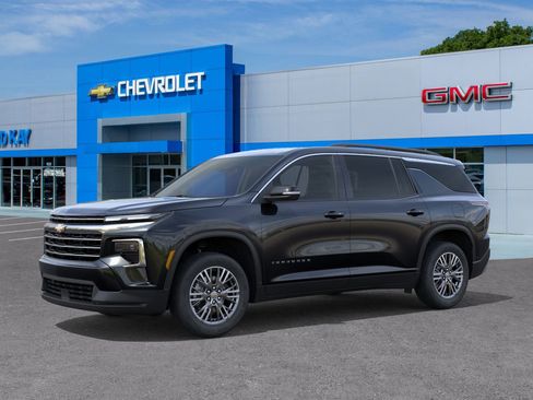 New 2025 Chevrolet Traverse LT w/ LPO, Floor Liner Package image 26