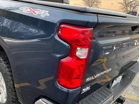 Used 2021 Chevrolet Silverado 1500 LT w/ Bed Protection Package image 31