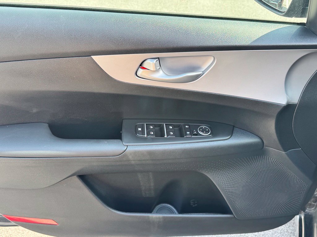 Used 2024 Kia Forte LXS FWD image 20