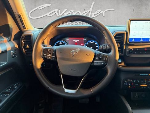 Used 2023 Ford Bronco Sport Outer Banks w/ Tech Package AWD/4WD image 21