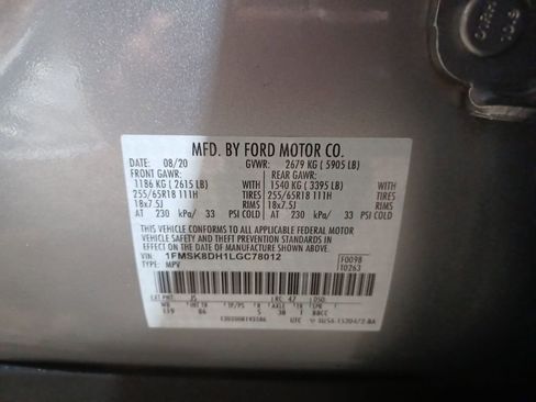 Used 2020 Ford Explorer XLT w/ Comfort Package image 26