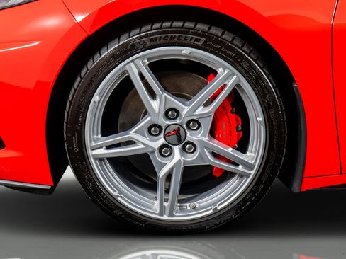 Used 2020 Chevrolet Corvette Stingray Convertible w/ 1LT image 22