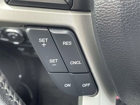 Used 2019 Ford F150 Lariat AWD/4WD image 23