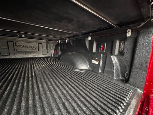 Used 2025 Ford F250 Platinum AWD/4WD image 47