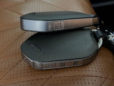 Used 2025 Kia Telluride SX Prestige X-Line image 36