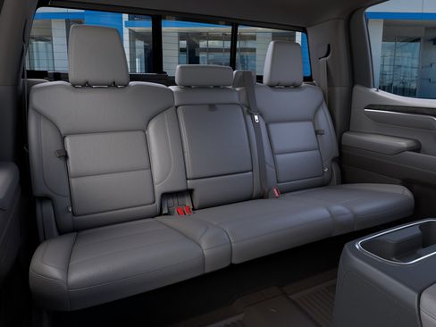 New 2026 Chevrolet Silverado 1500 LTZ w/ LTZ Premium Package AWD/4WD image 17