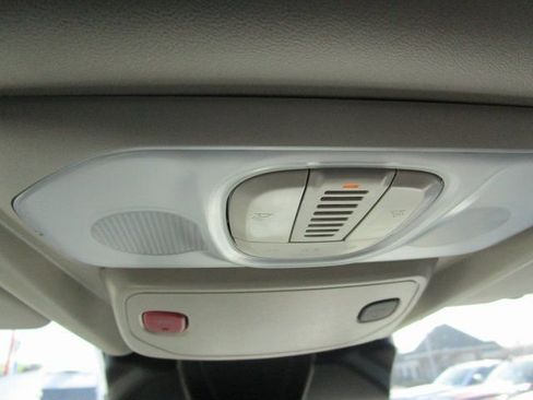 Used 2024 RAM ProMaster 2500 w/ Power Group FWD image 15