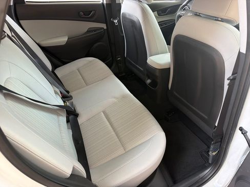 Used 2023 Hyundai Kona SEL w/ Cargo Package FWD image 30