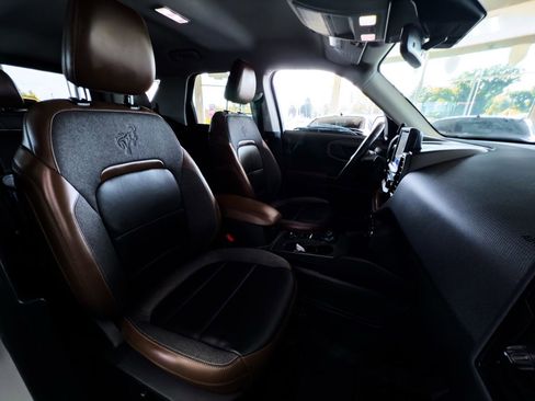 Used 2023 Ford Bronco Sport Outer Banks image 32