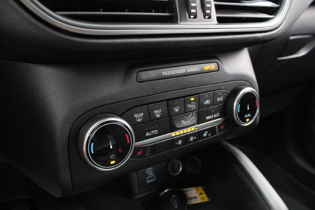 Used 2023 Ford Escape Active AWD/4WD image 16