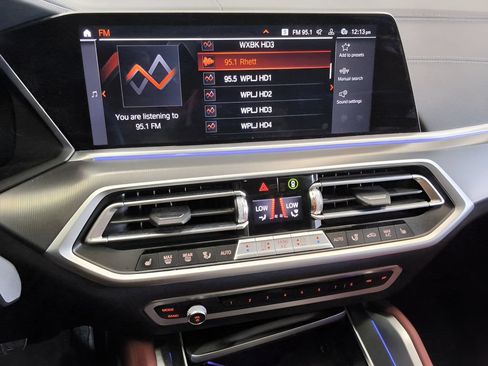 Used 2022 BMW X6 xDrive40i AWD/4WD image 23