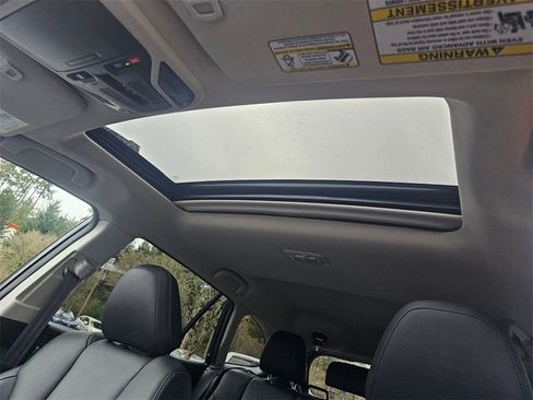 Used 2023 Subaru Outback Limited image 23