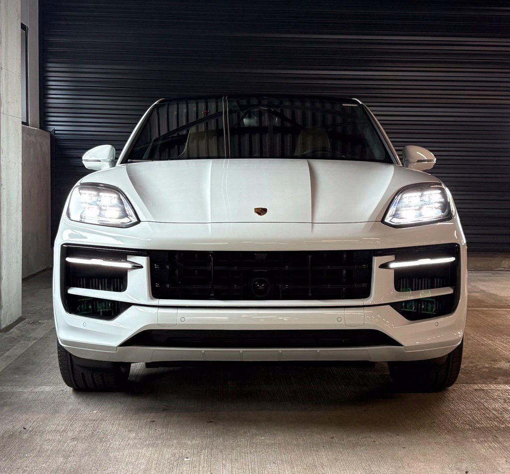 New 2026 Porsche Cayenne GTS AWD/4WD image 6