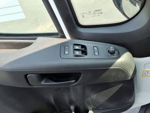 New 2026 RAM ProMaster 3500 w/ Safety Group FWD image 16