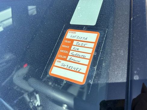 Used 2025 Kia Sorento SX Prestige image 5