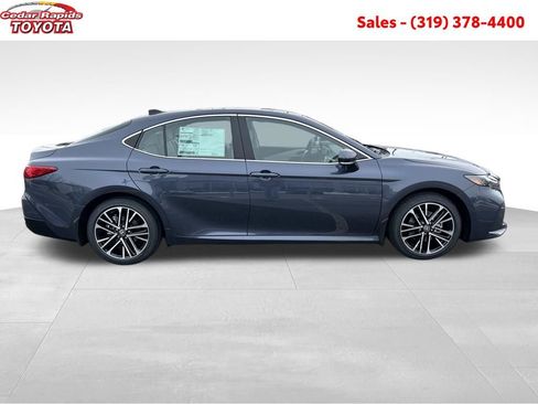 New 2026 Toyota Camry XLE image 6