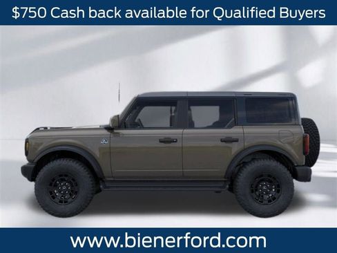 New 2026 Ford Bronco Outer Banks image 3