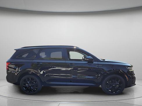 Used 2023 Kia Sorento SX FWD image 6
